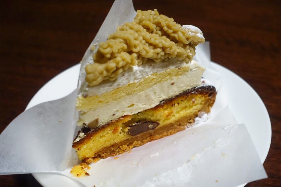 「sweets & Café MILK」の国産和栗のクリーミータルト（580円）。まろやかなクリームとほくほくの和栗が絶妙な一品